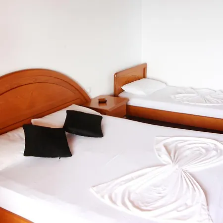 Hotel Kompleks Millennium 3*
